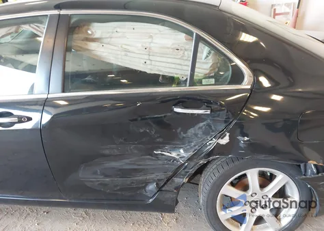 2005 Acura Tsx from USA, damaged, VIN JH4CL96895C033198